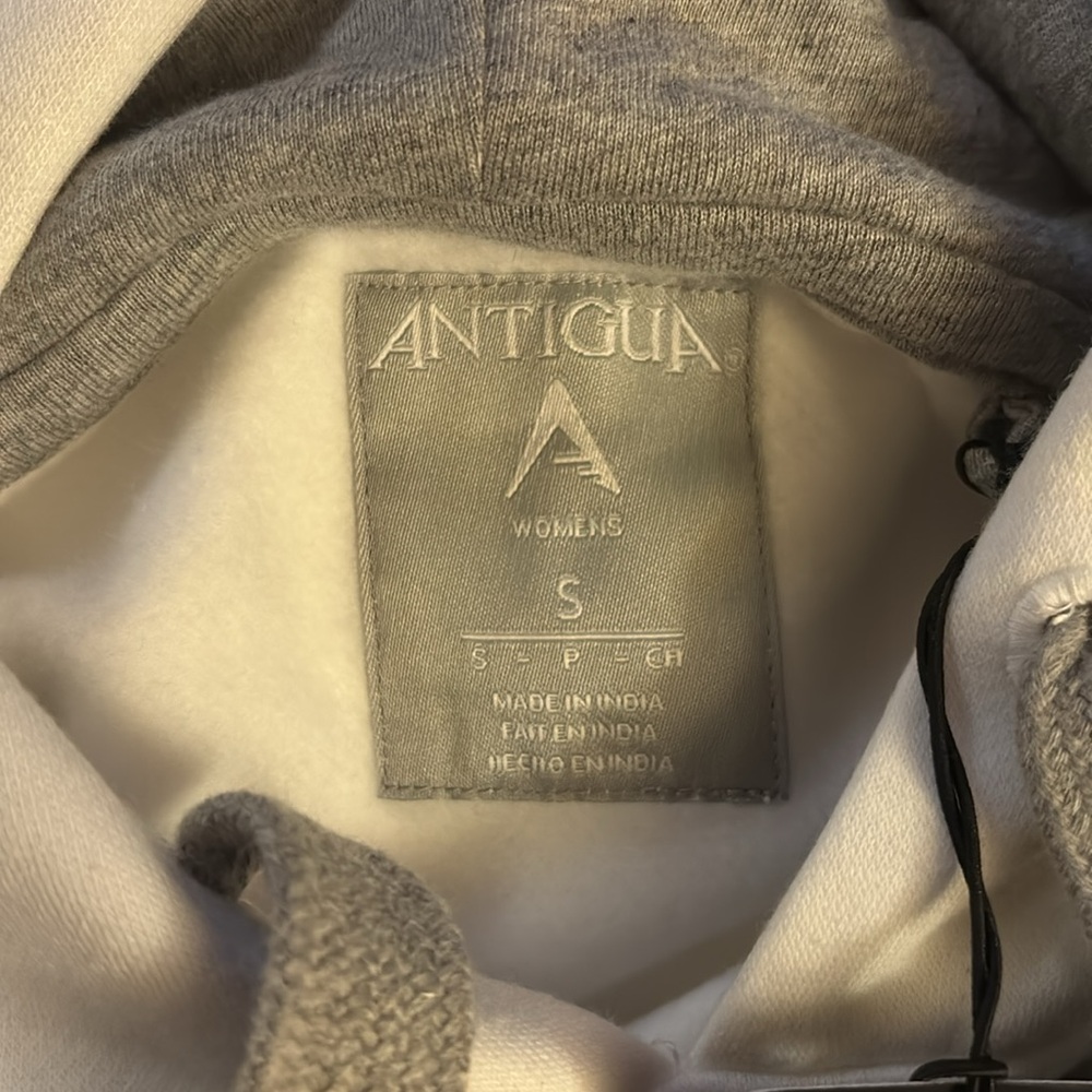 Colorado Avalanche Antigua Women’s Metallic Logo Victory Pullover Hoodie - Picture 3 of 3